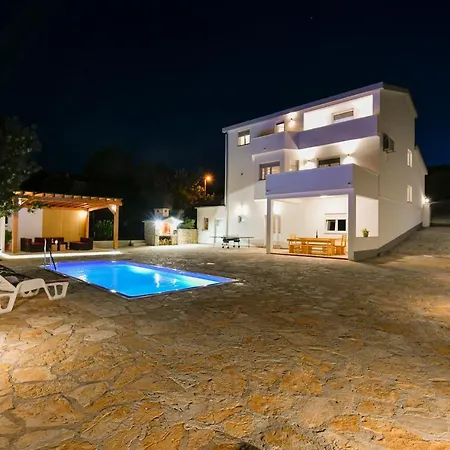 Villa Dalmatina *