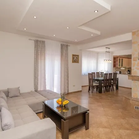 Dalmatina Villa Podbablje
